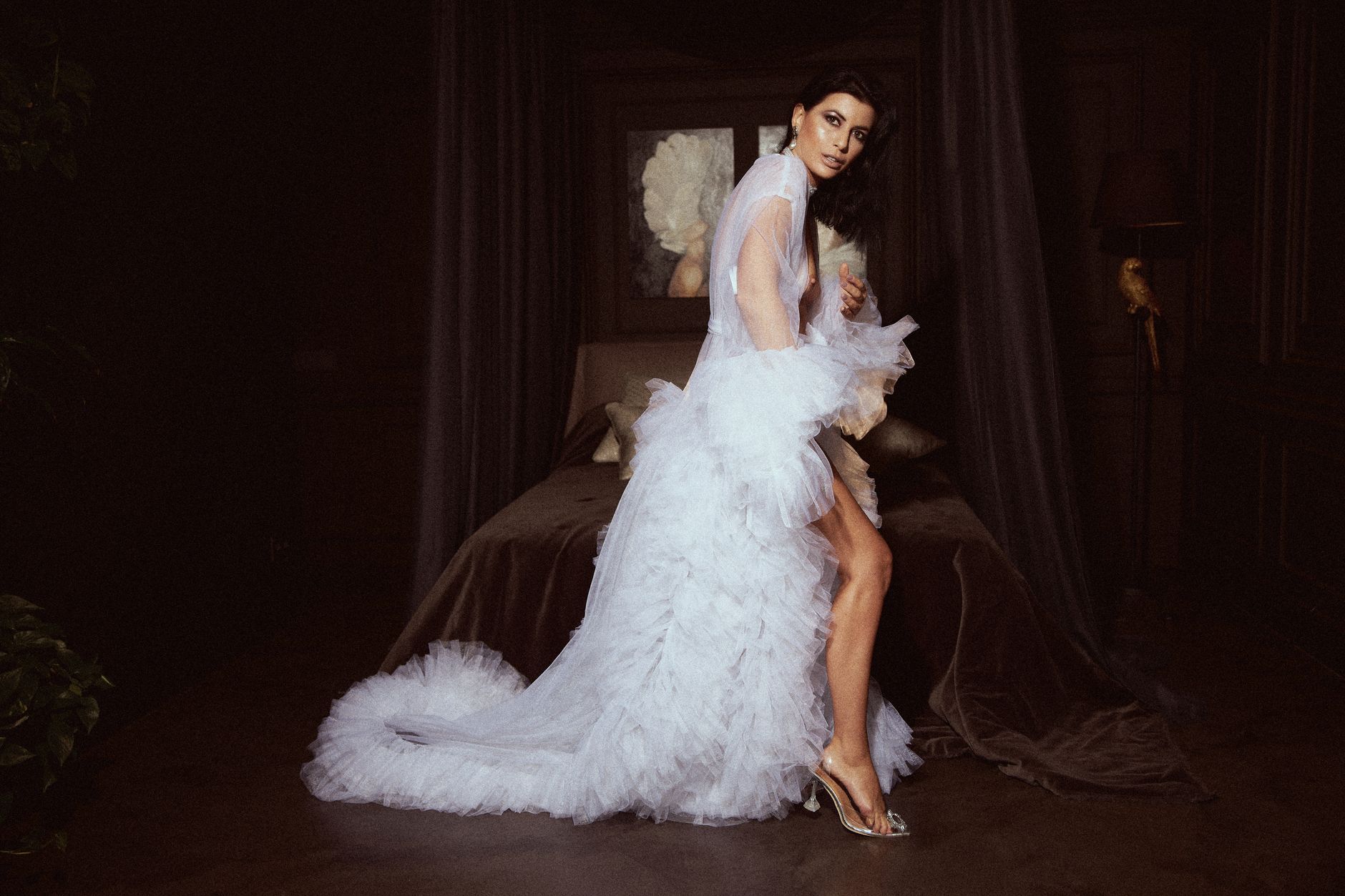 Jak wielkie domy mody wchodzą do salonu: meble sygnowane przez marki haute couture